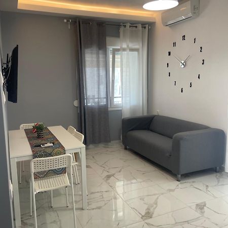 Antonis Apartment Paralia Dionysiou Bilik gambar